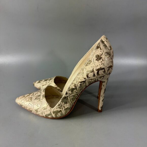 ALICE + OLIVIA by STACEY BENDET Gold Laser Cut Heel Pumps, Size 36 - Picture 5 of 13